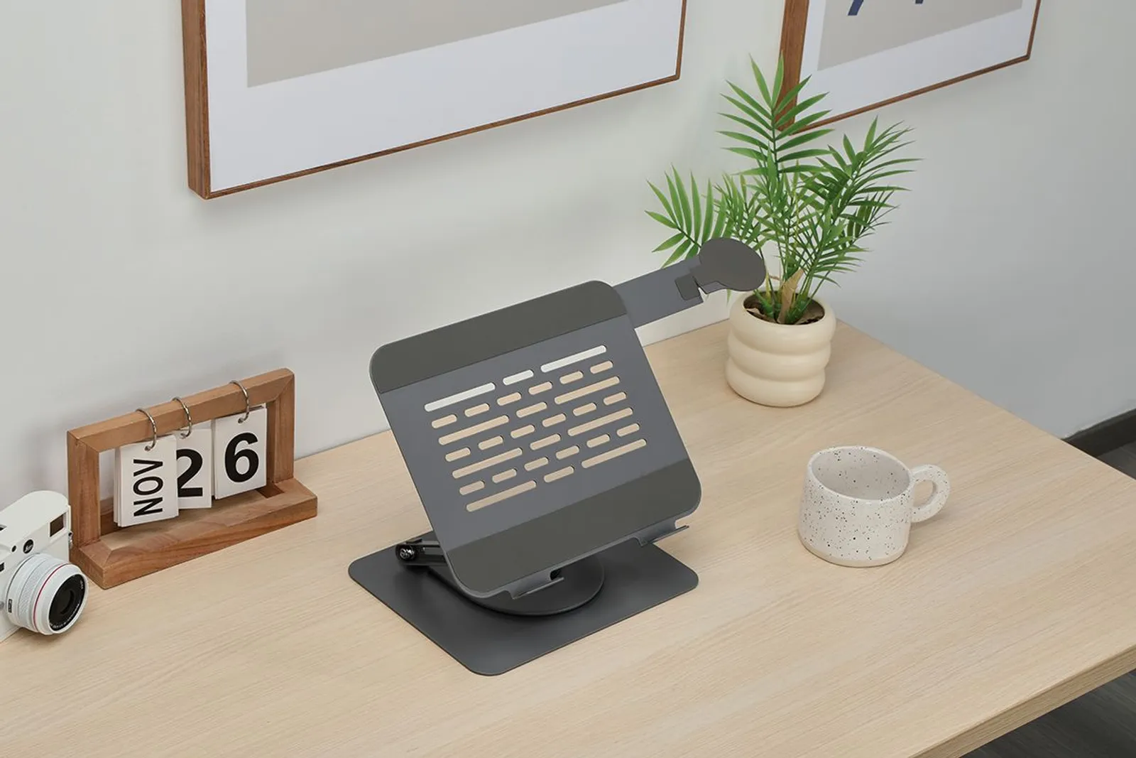 Premium foldable laptop riser v2