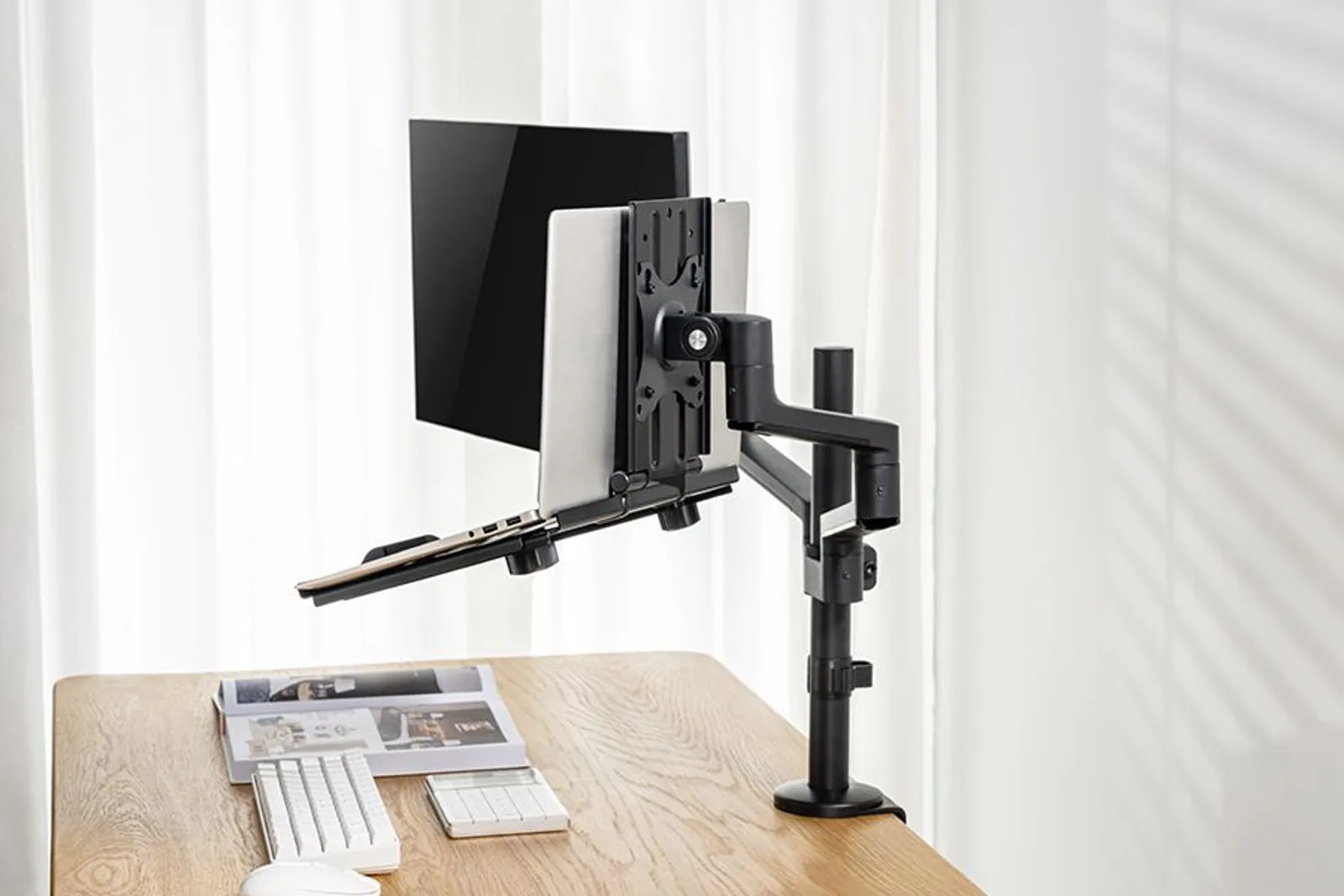 VESA Mount for laptops or tablets