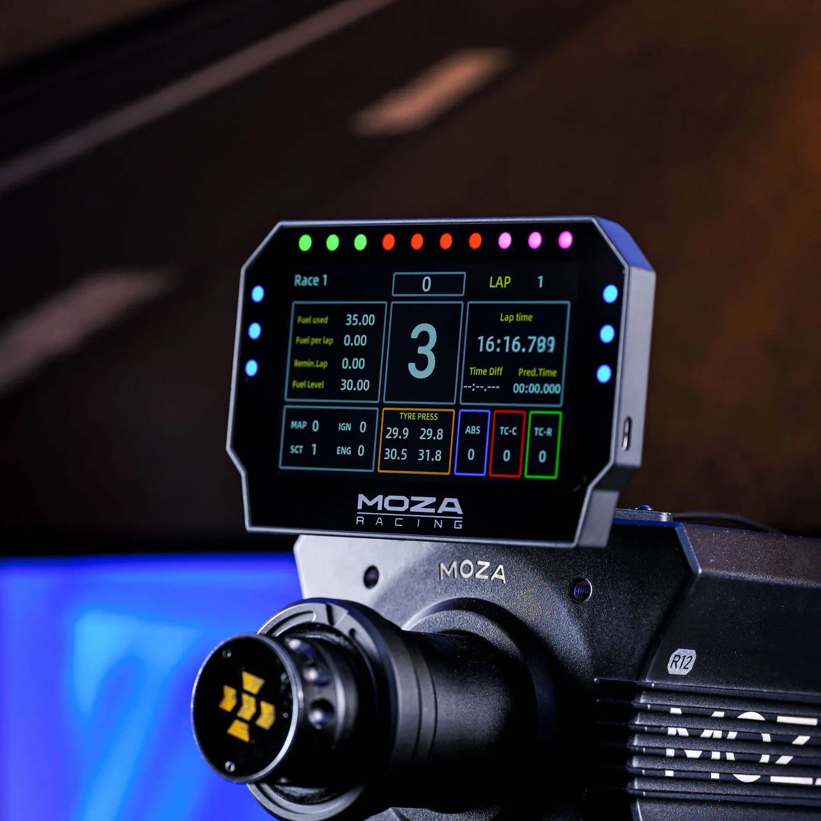 MOZA Racing CM2 RS072 display