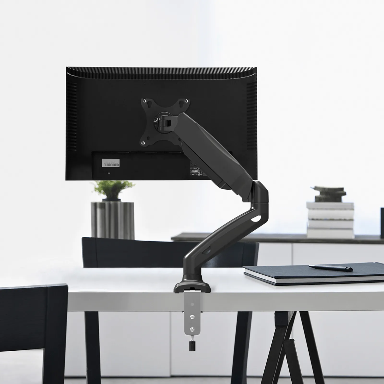 Gas Spring VESA Mount