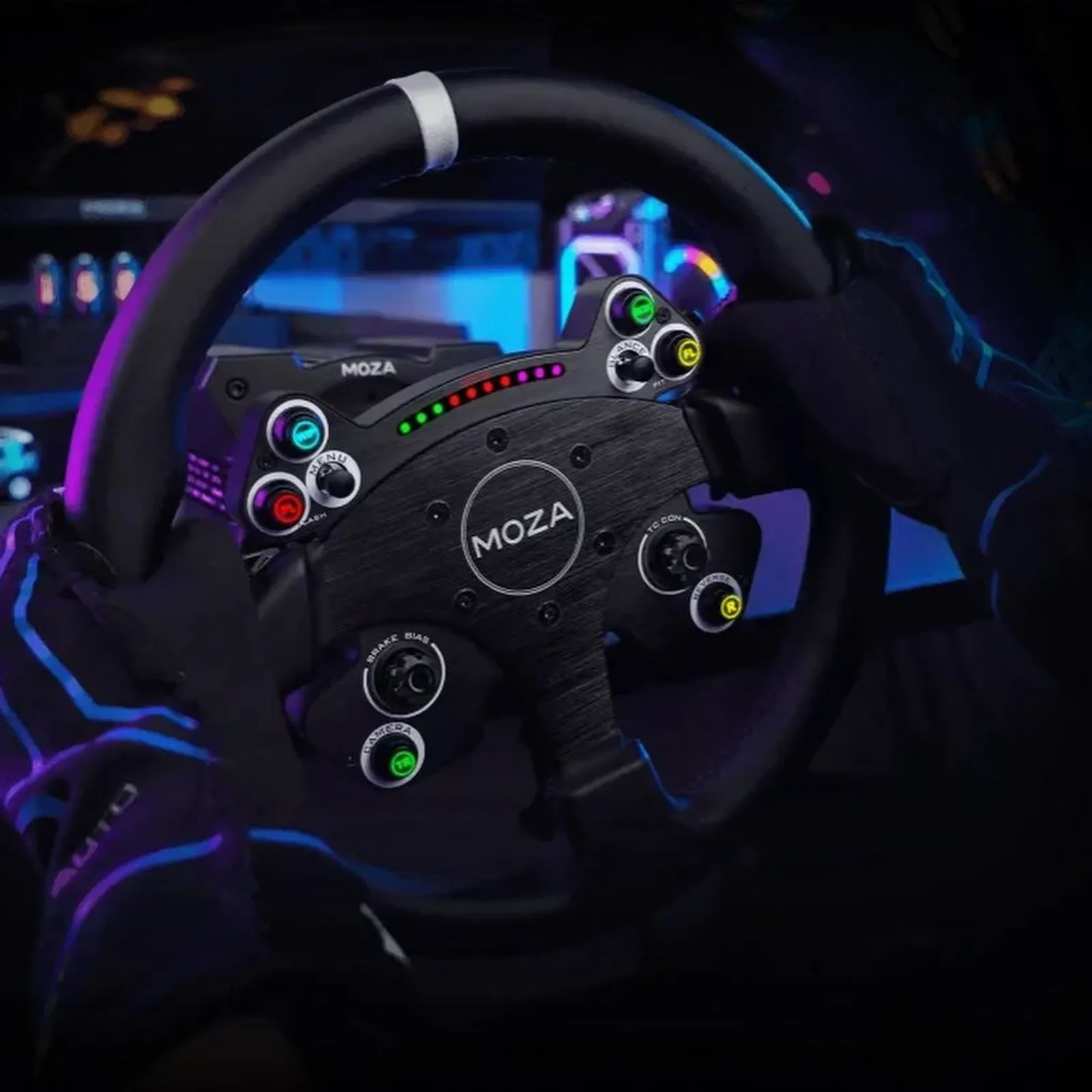Najam kompleta UVI Racing Simulator EXTREME s opcijom motion simulacije