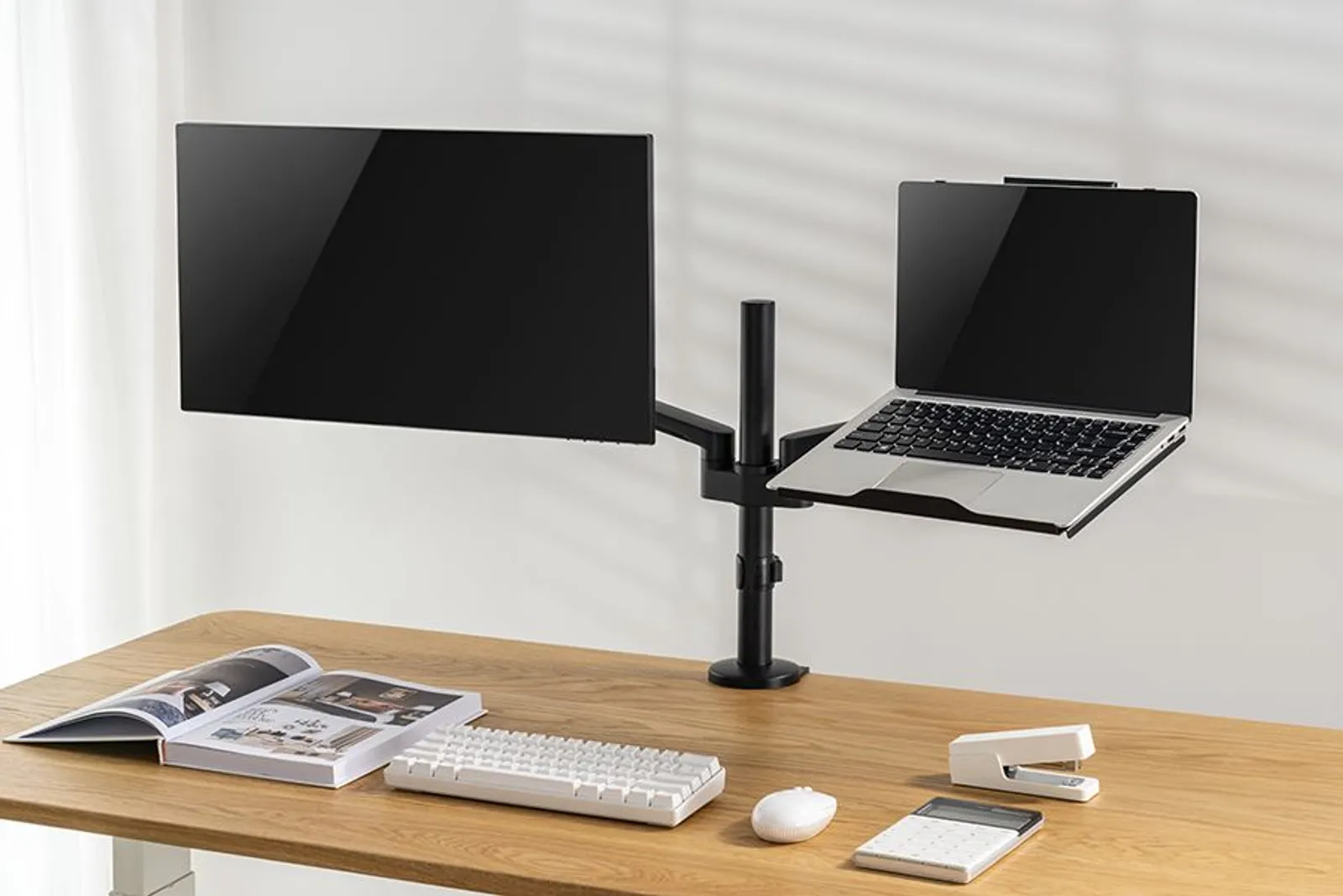 VESA Mount for laptops or tablets