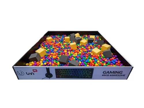 Najam bazena s 5000 loptica / golden ball
