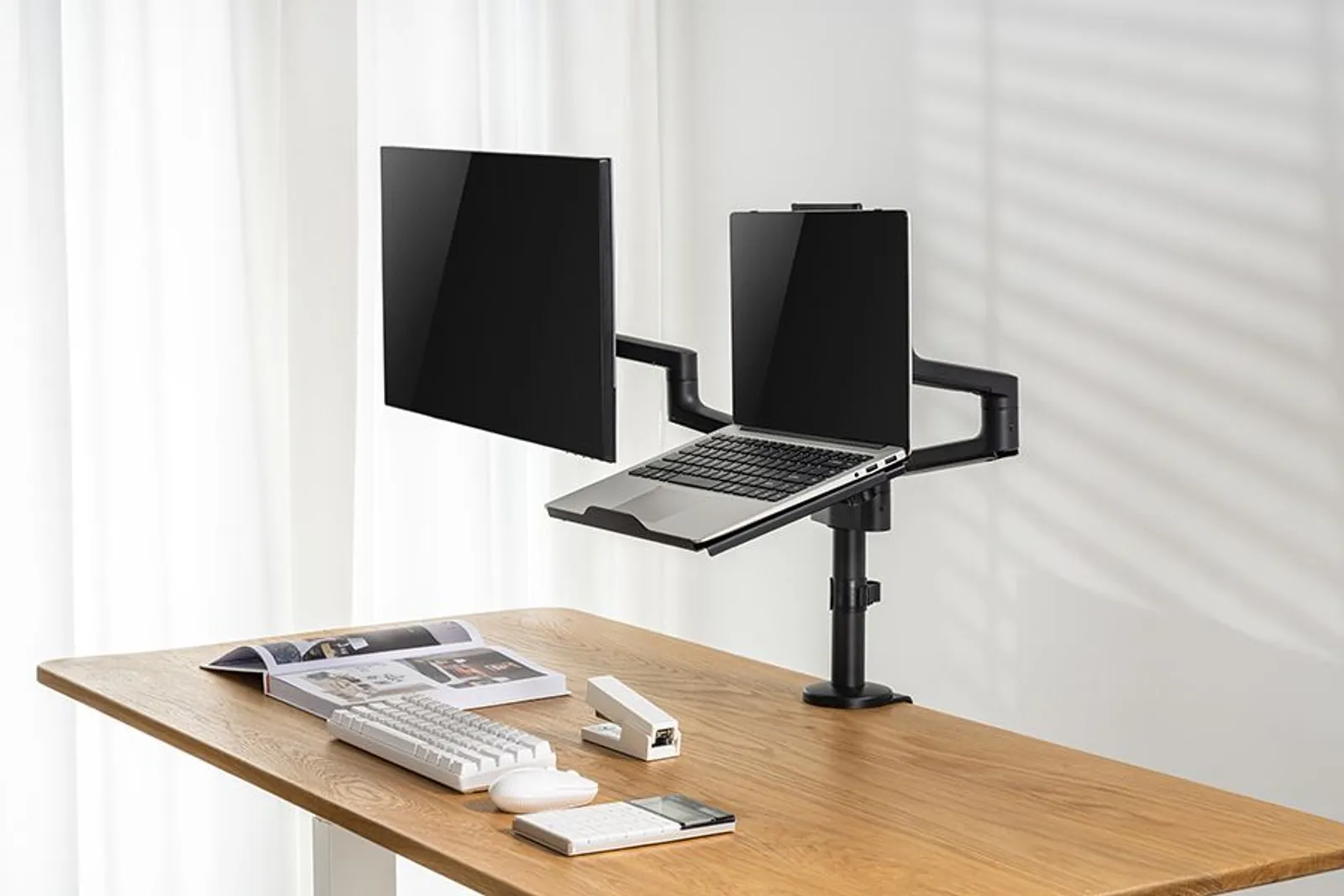 VESA Mount for laptops or tablets