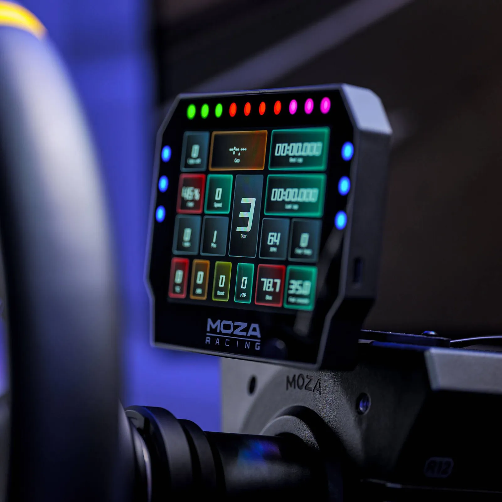MOZA Racing CM2 RS072 display